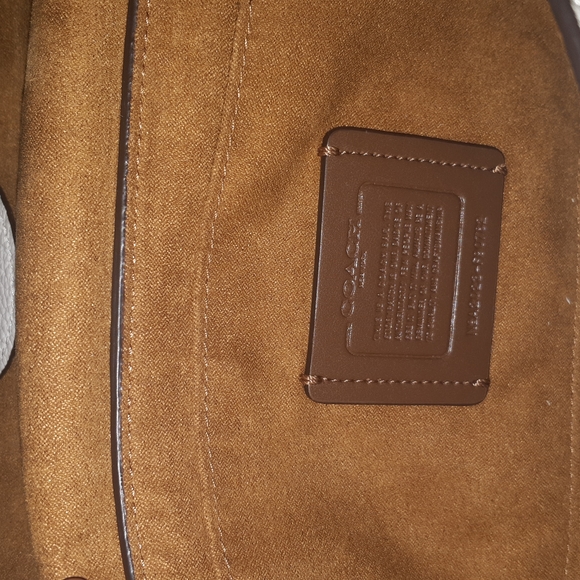 Coach Handbag - Picture 4 of 7